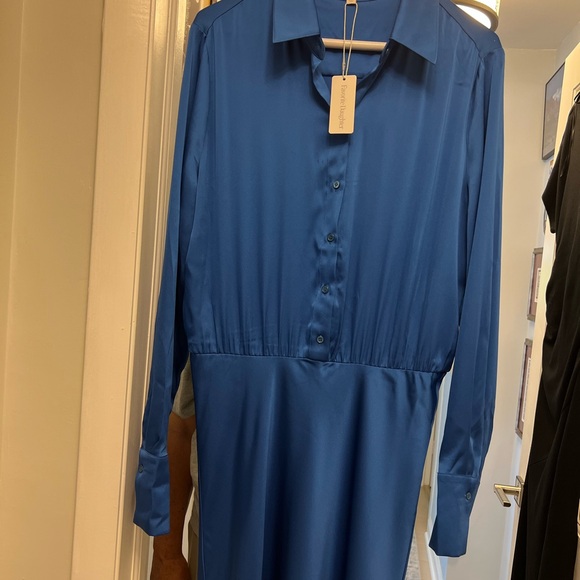 Favorite Daughter Blue Long Sleeve 60 inches ling Dress - Picture 3 of 10